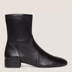 Stuart Weitzman- Odetta City 25 Stretch Bootie